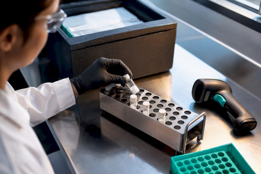 15 Minute Vet: Peptide Sourcing for Labs With a 6 Point COA Checklist